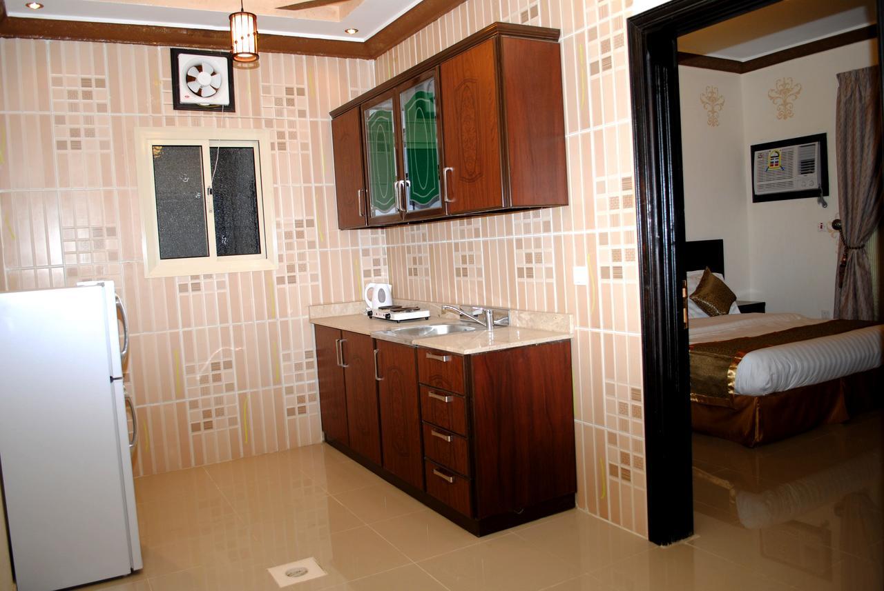 الحماد للشقق الفندقية - فرع قريش Jeddah Exterior foto