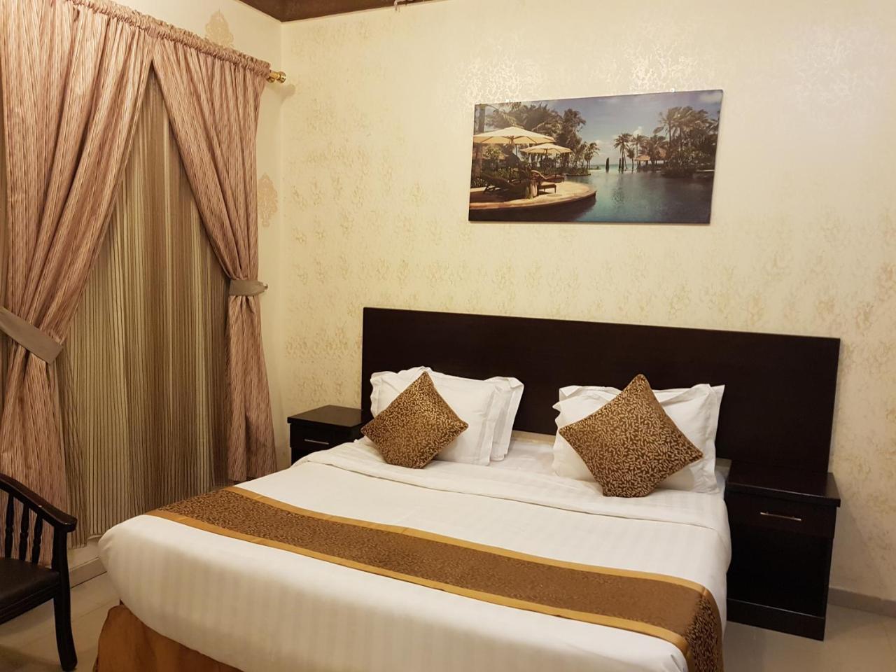 الحماد للشقق الفندقية - فرع قريش Jeddah Exterior foto