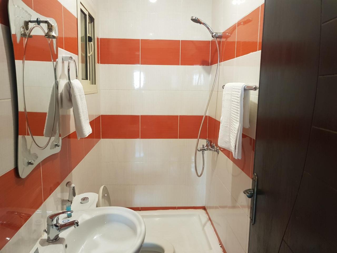 الحماد للشقق الفندقية - فرع قريش Jeddah Exterior foto